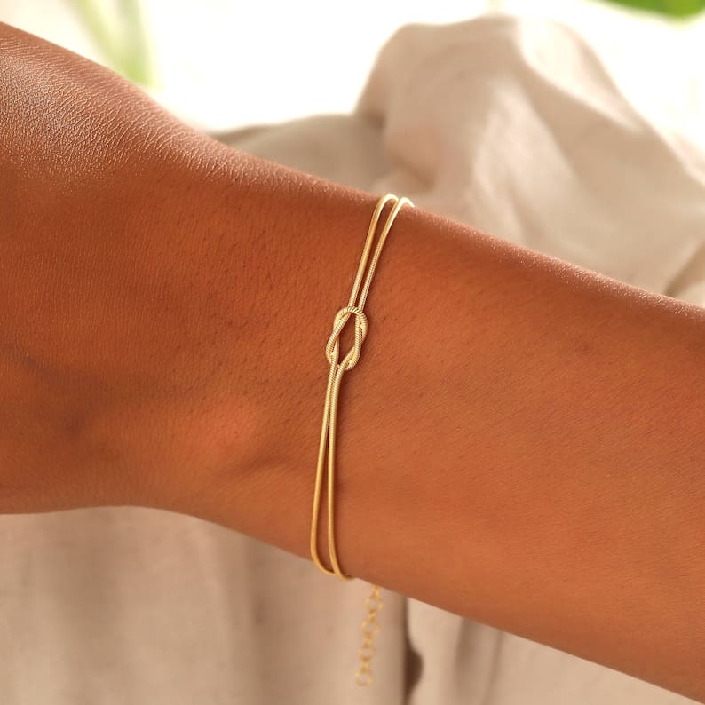 Pulsera minimalista con nudo - Moroveta