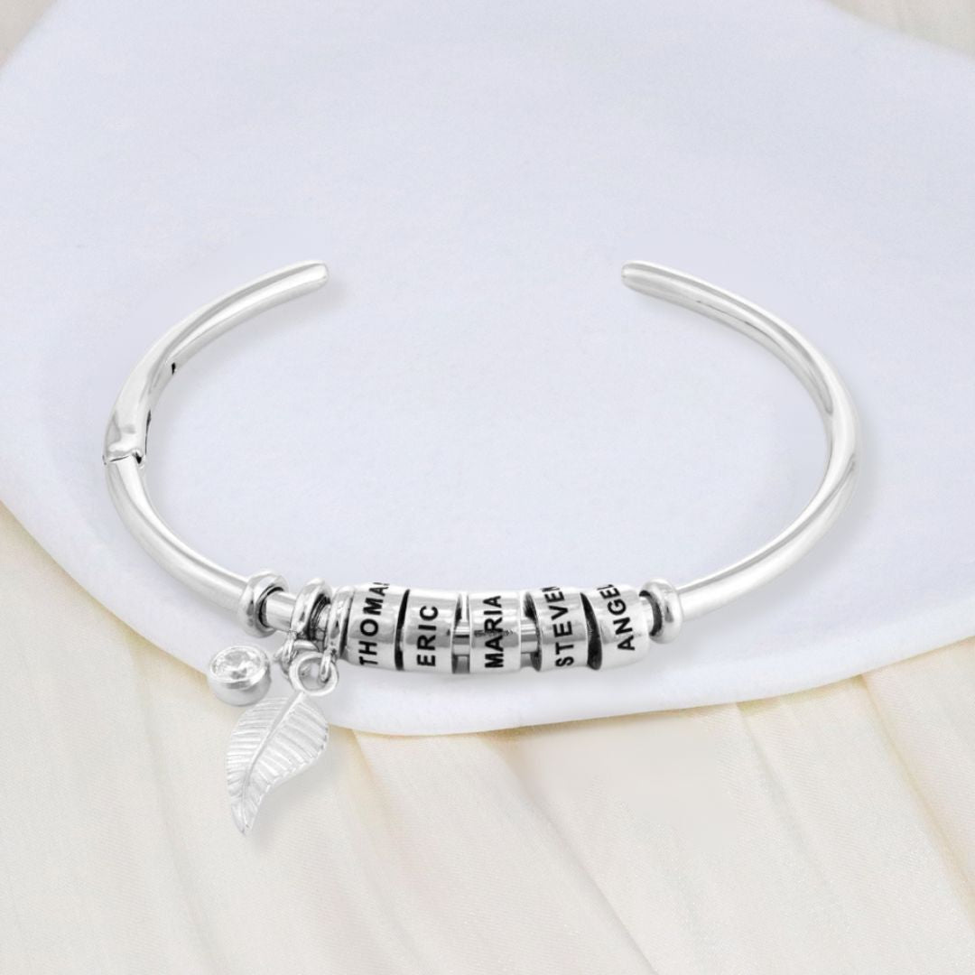 Pulsera personalizada con nombres y piedra natal - Moroveta