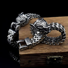 Cargar imagen en el visor de la galería, Pulsera vikinga de lobo - Moroveta