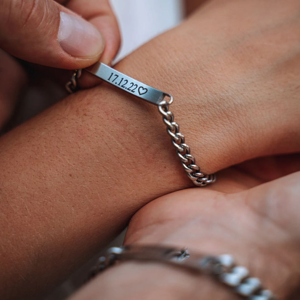 Set de 2 pulseras grabadas para parejas - Moroveta