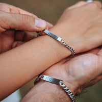 Set de 2 pulseras grabadas para parejas - Moroveta