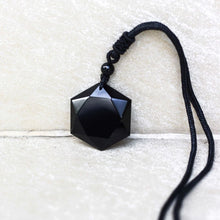 Cargar imagen en el visor de la galería, Talismán Premium de Obsidiana Negra - Moroveta